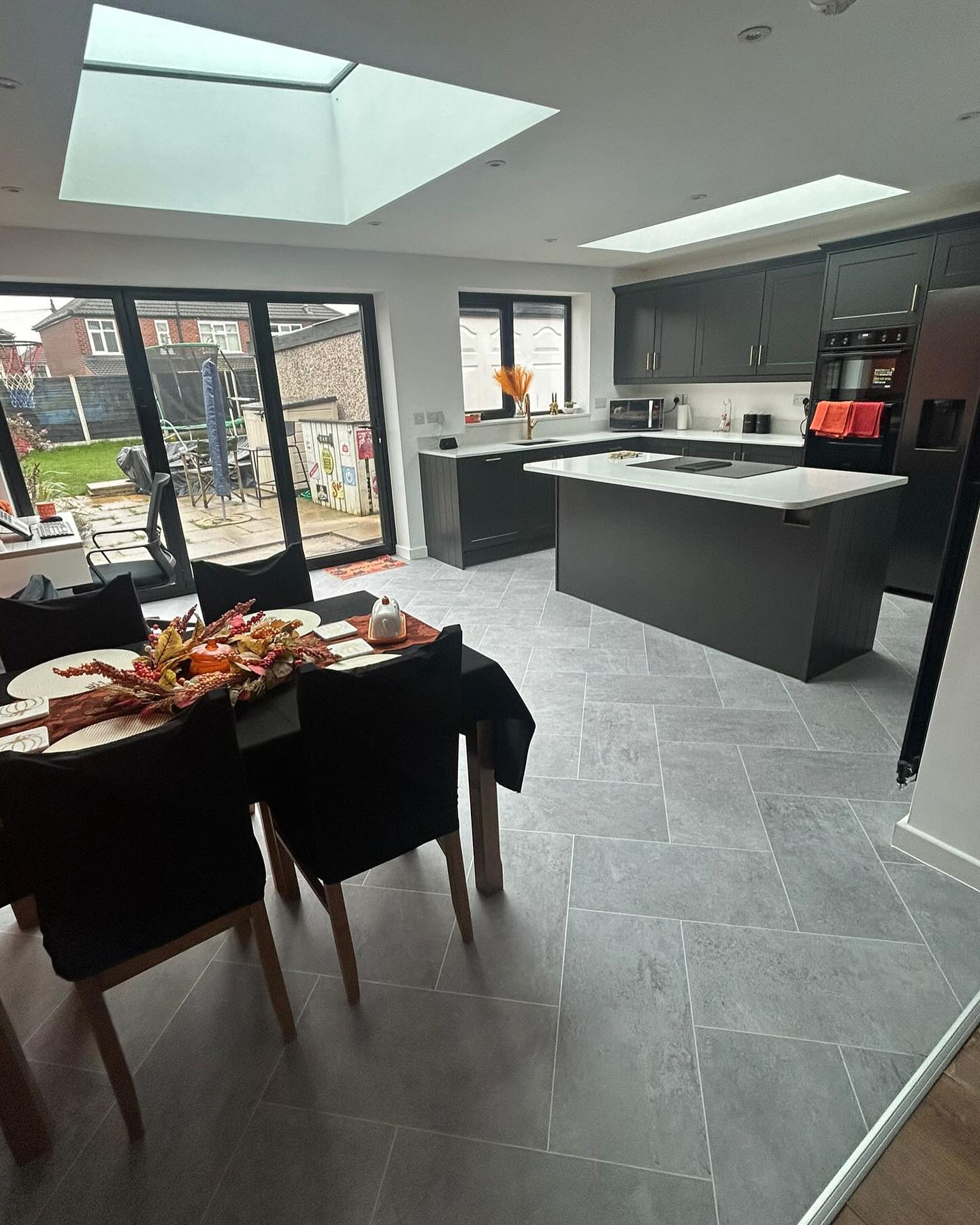 Kitchen & LVT Flooring Installation – Wimbledon (SW19)