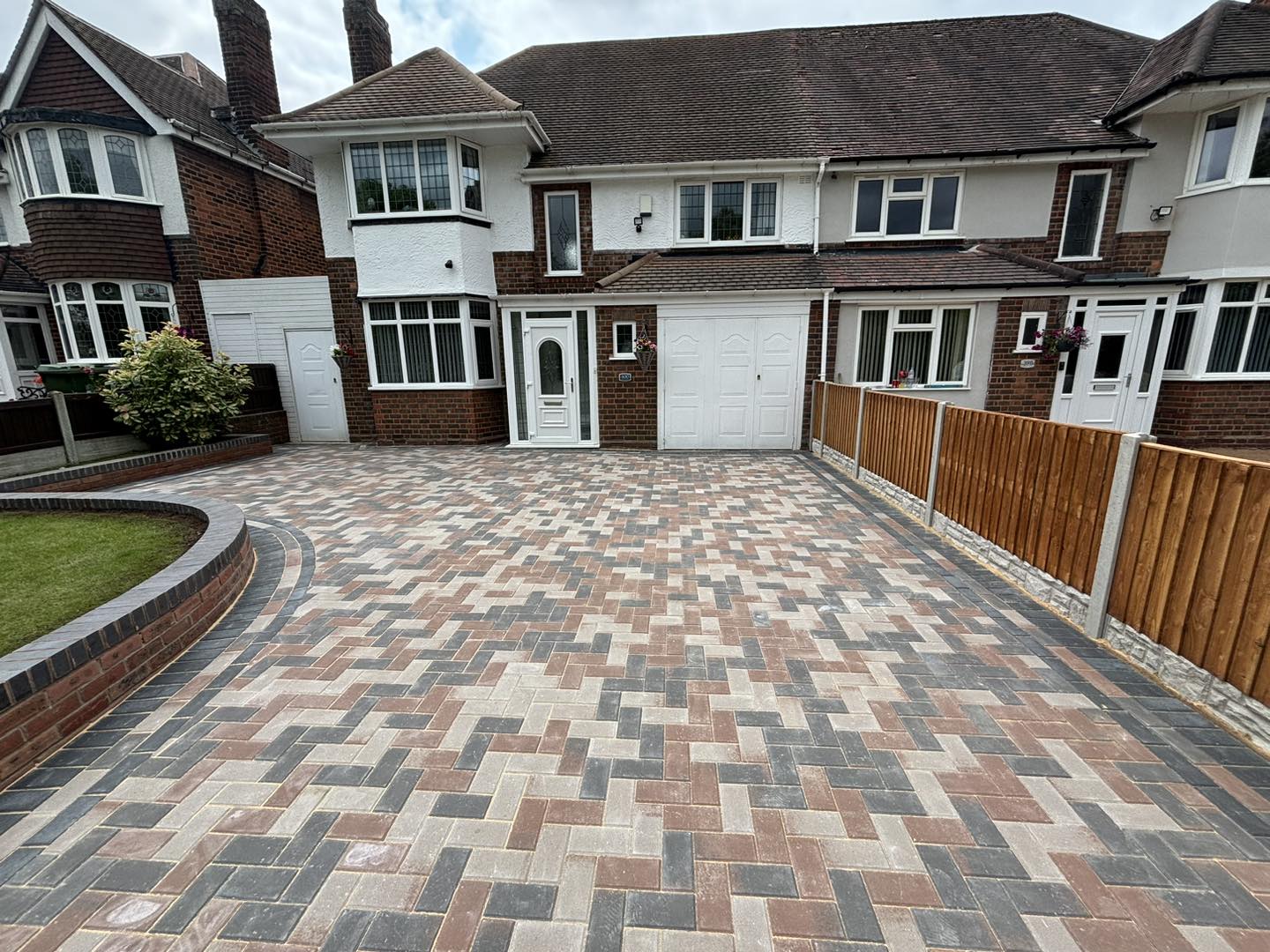 Sutton Build