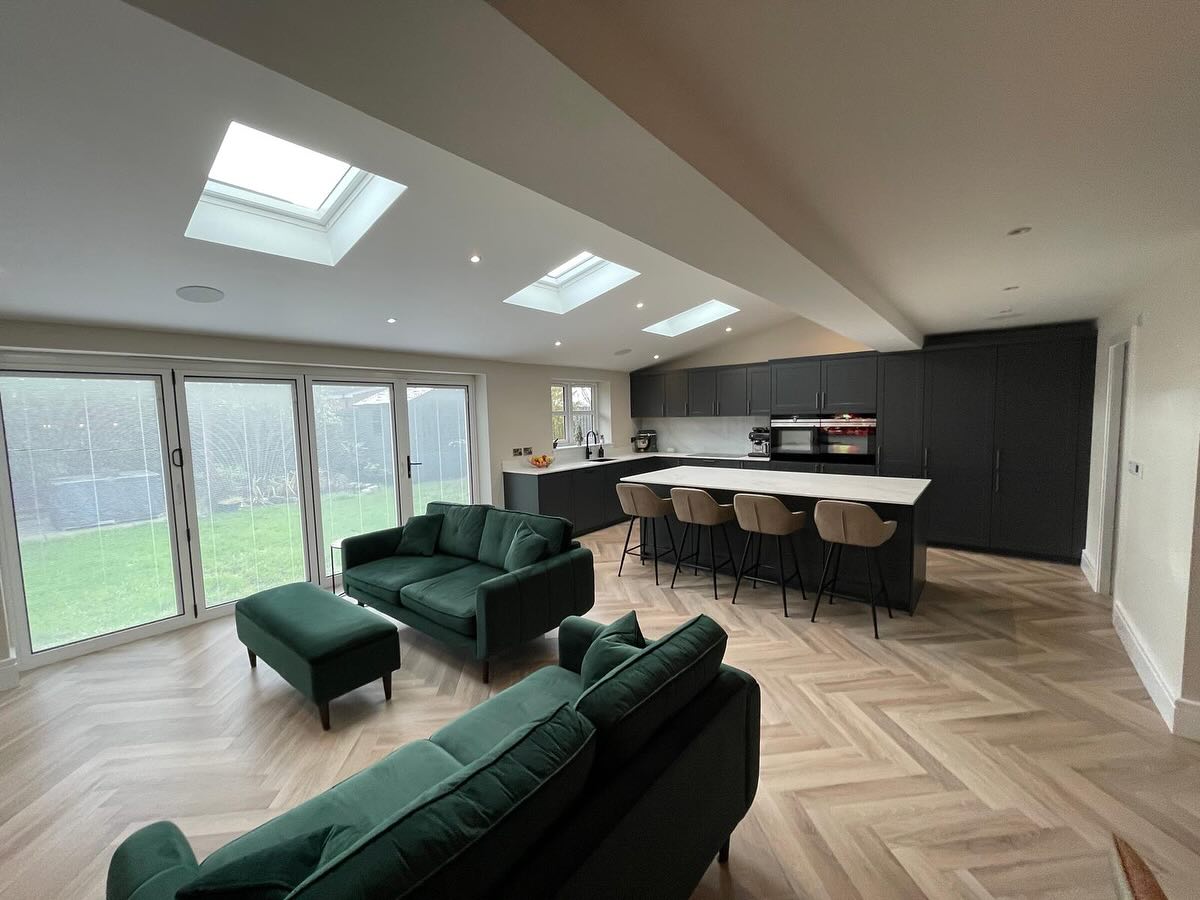 Kitchen & LVT Flooring Installation – Putney (SW15)