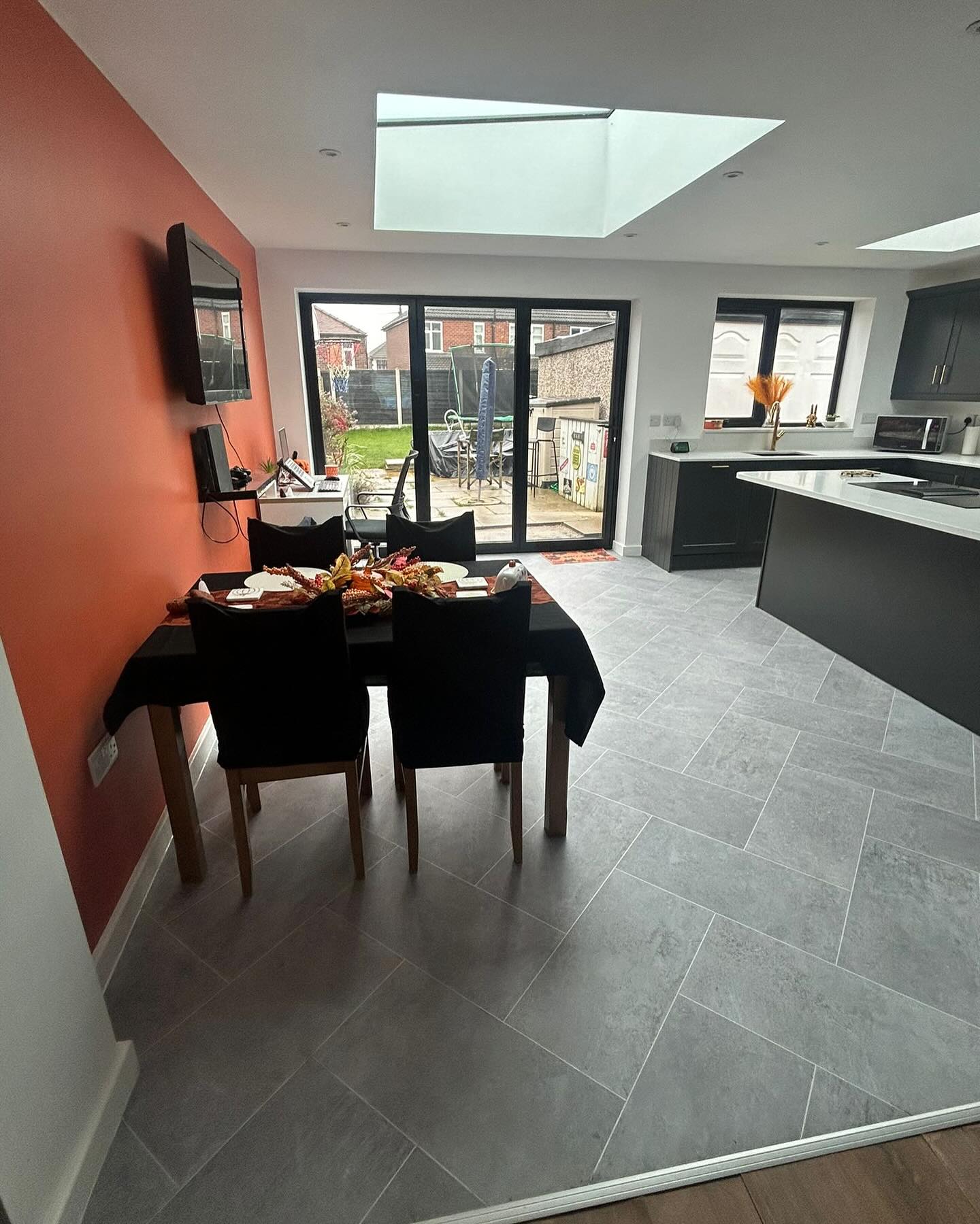 Sutton Build