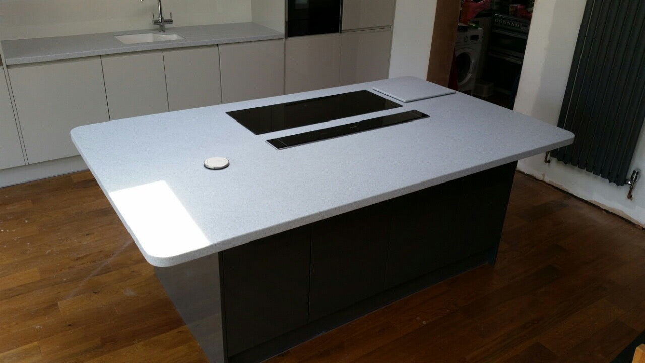 Minimalist Brilliance – Kitchen Renovation in Richmond (TW9)