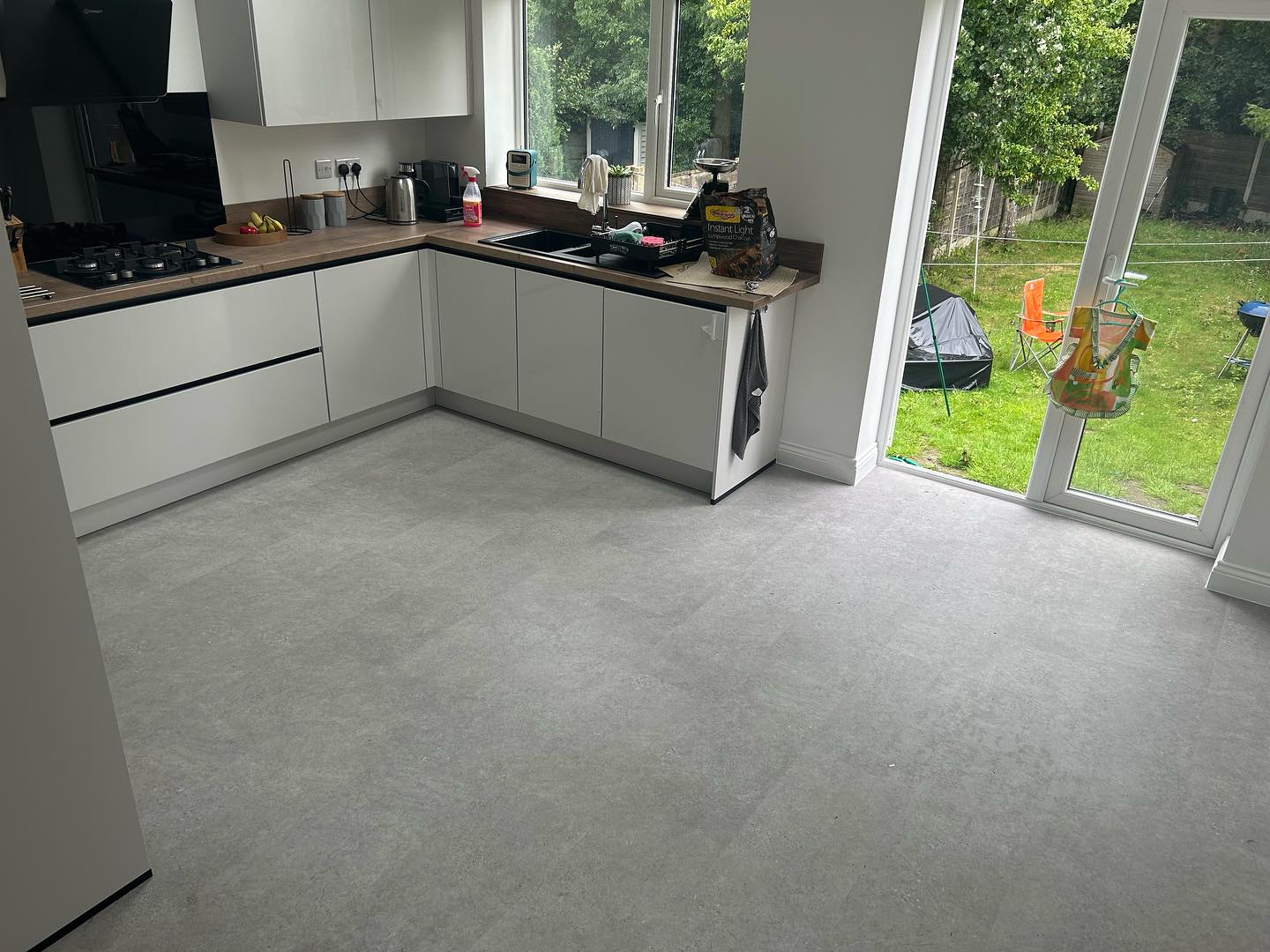 Kitchen & LVT Tile Installation – Carshalton (SM5)