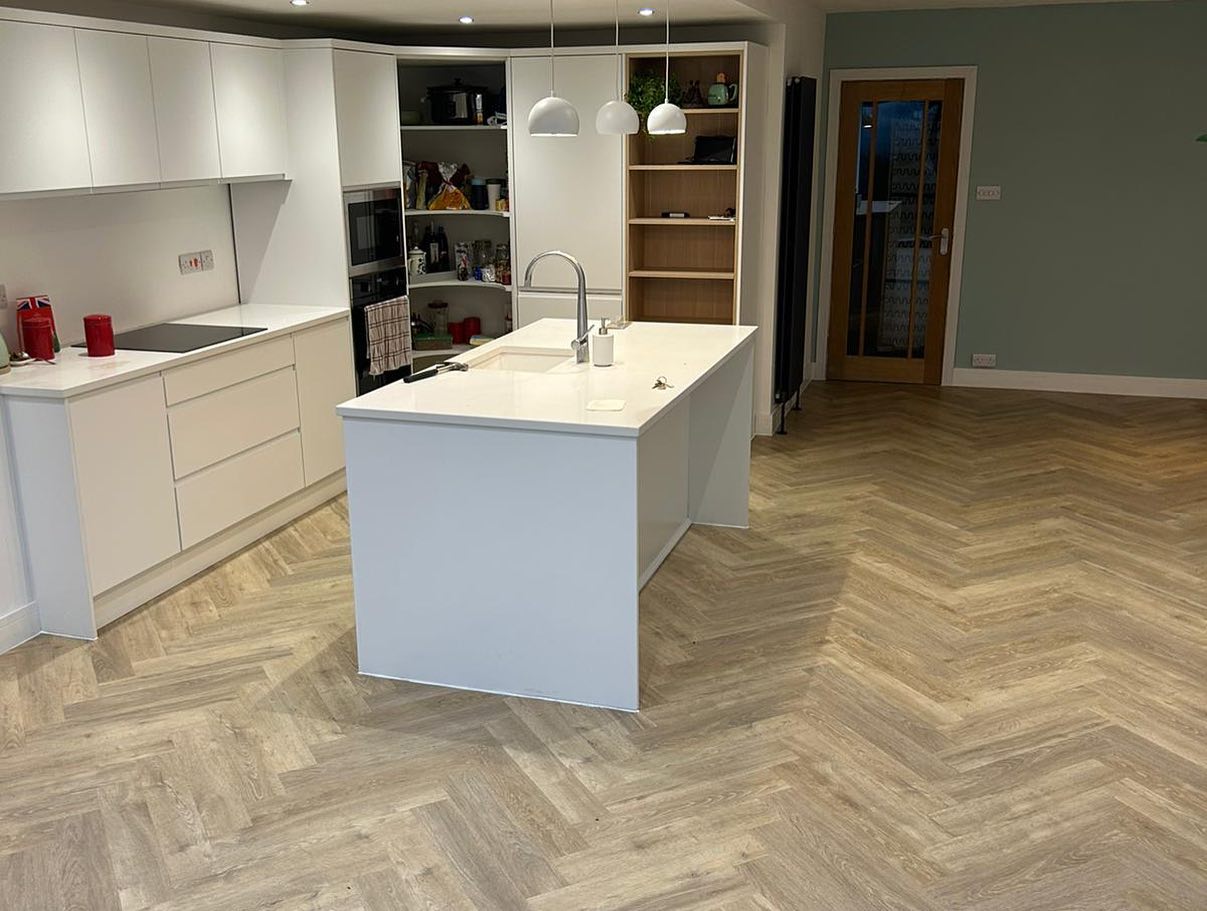 Kitchen & LVT Flooring Installation – Battersea (SW11)