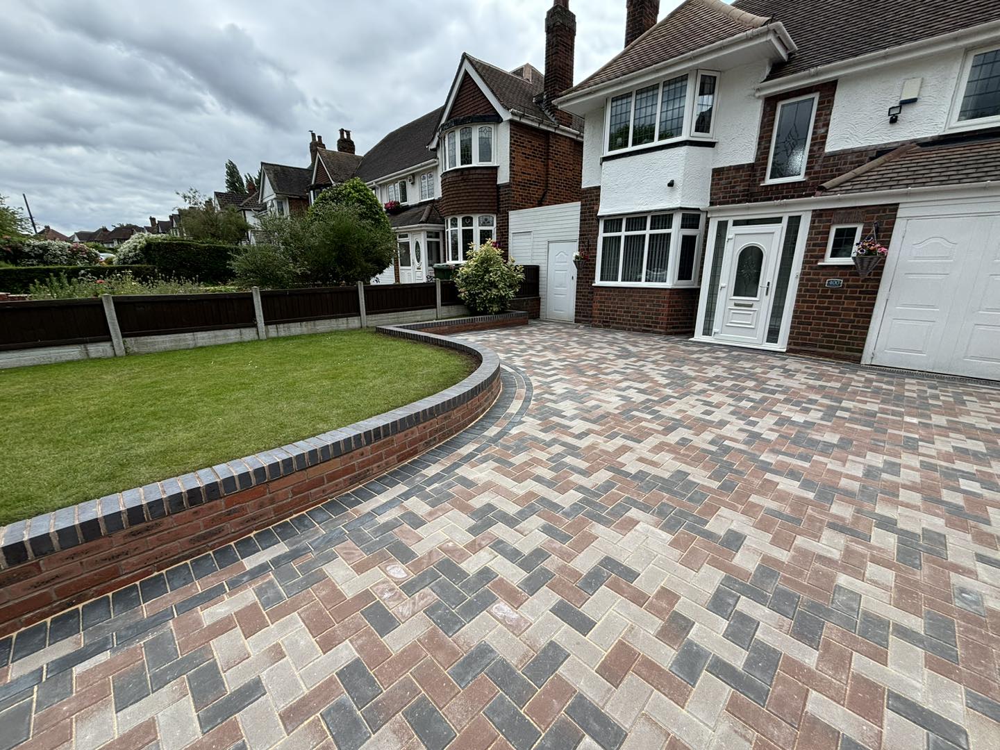 Sutton Build