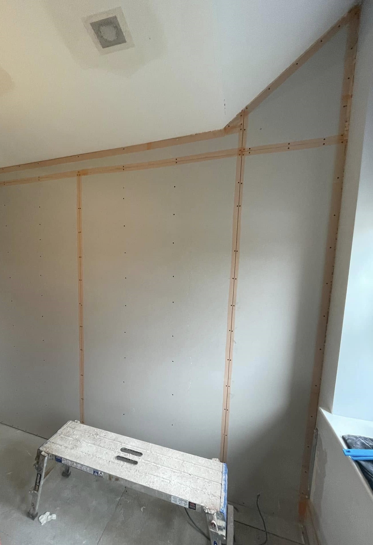 Sutton Build