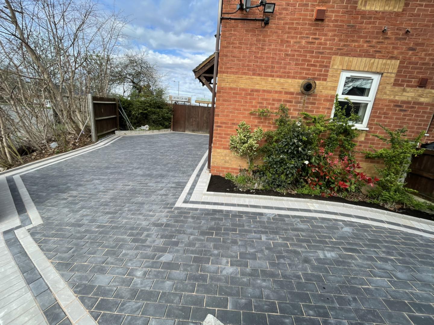 Sutton Build
