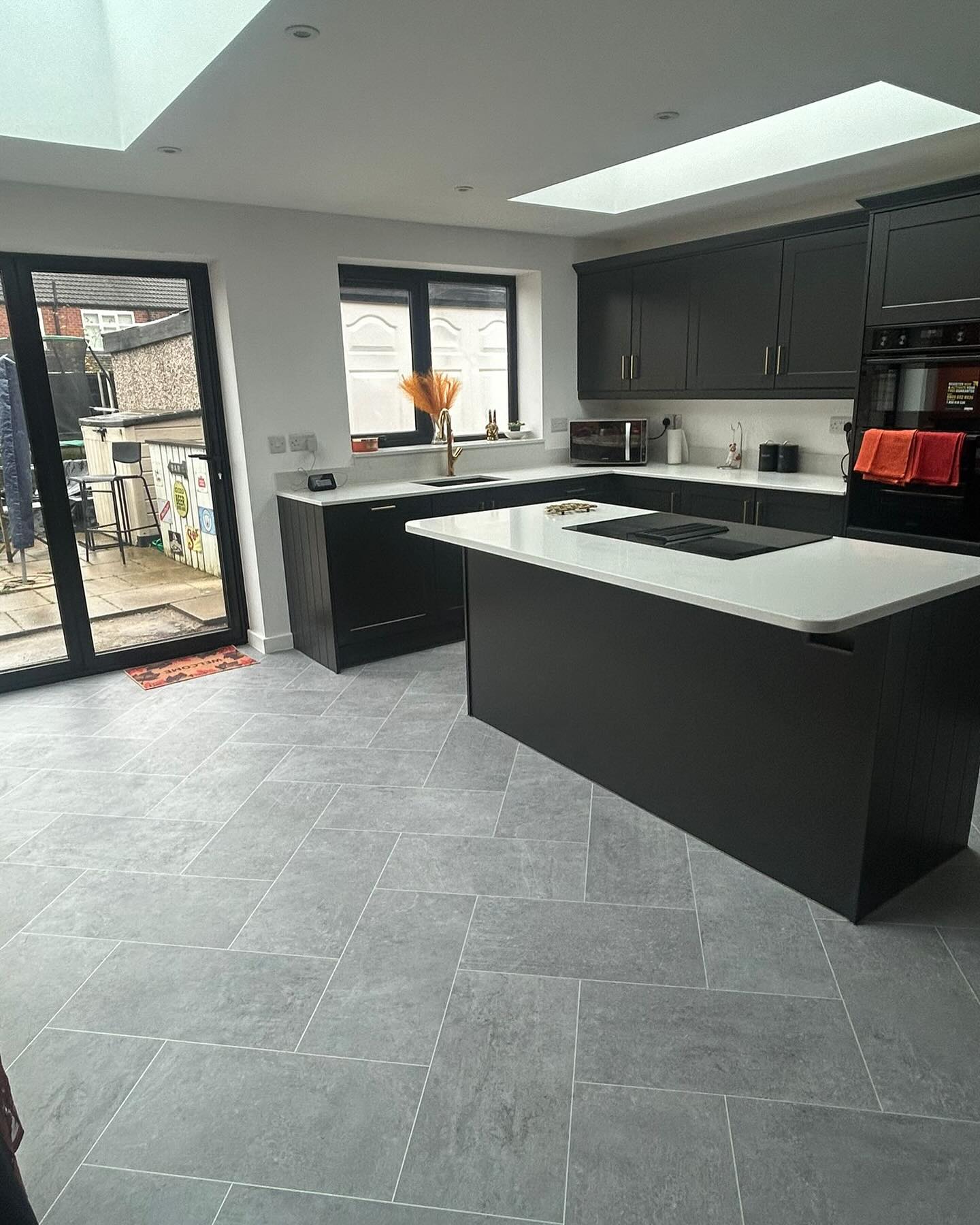 Sutton Build