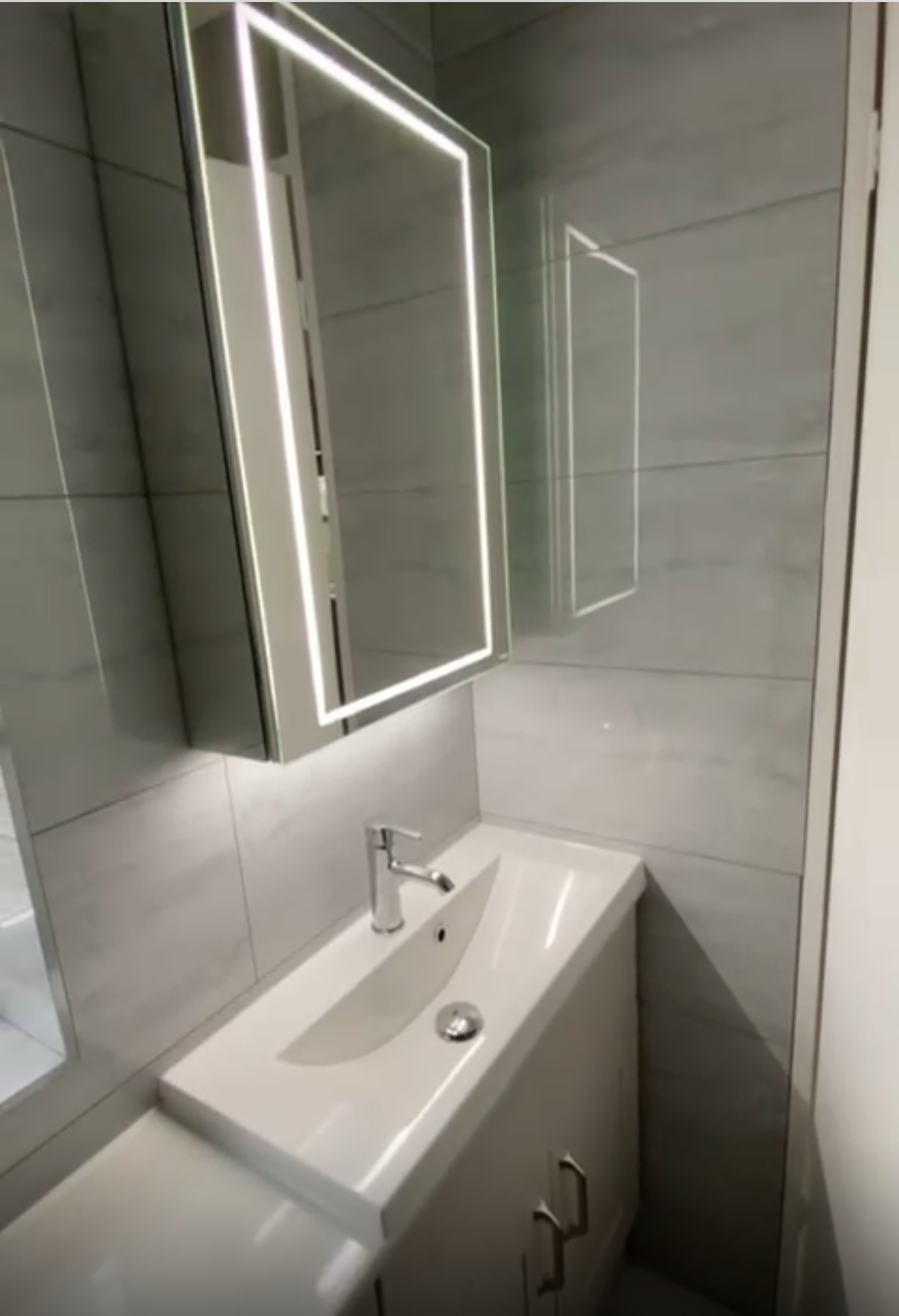 Elegant Shower Room Transformation – Rochester (ME2)