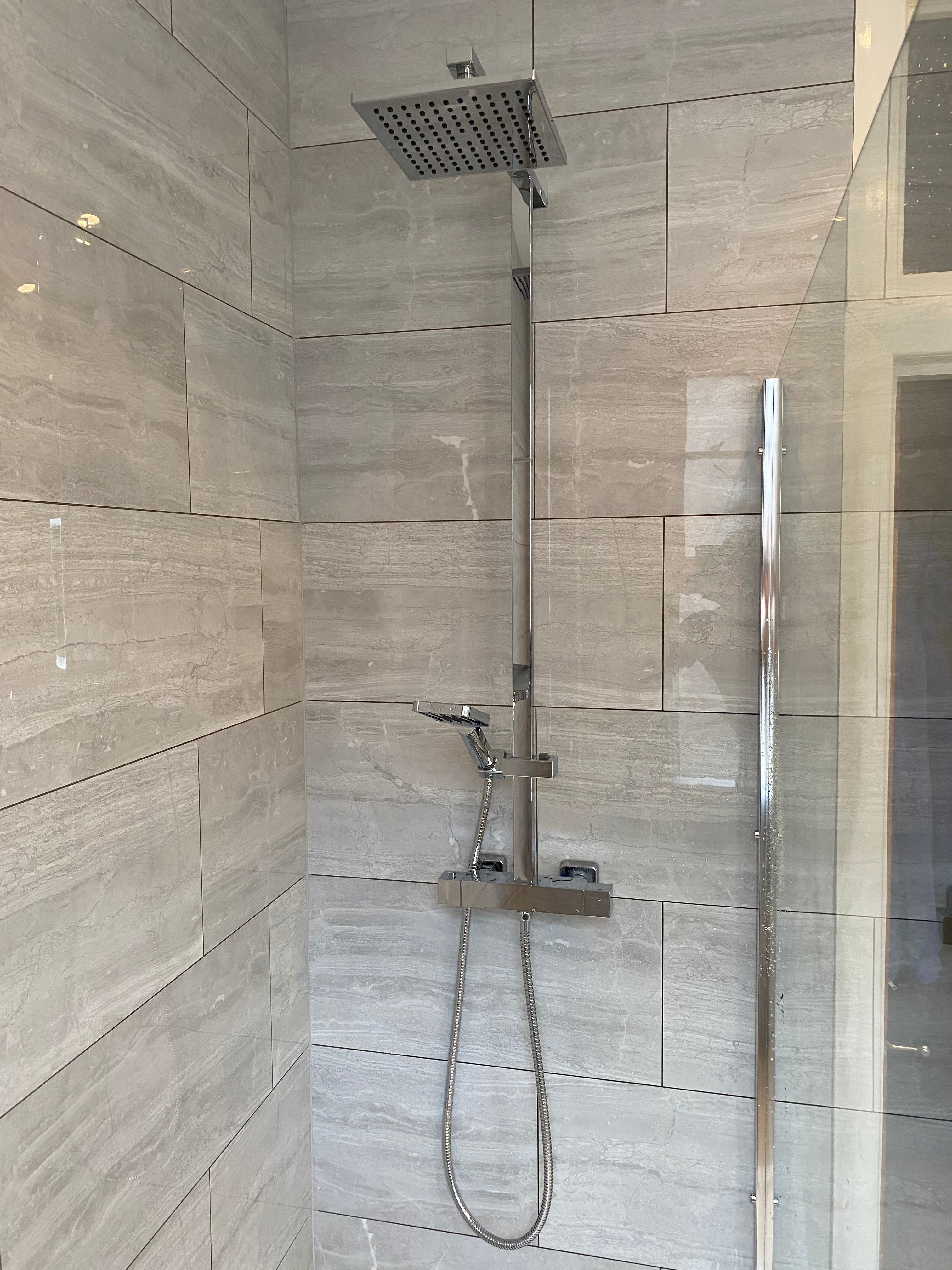 Sutton Build