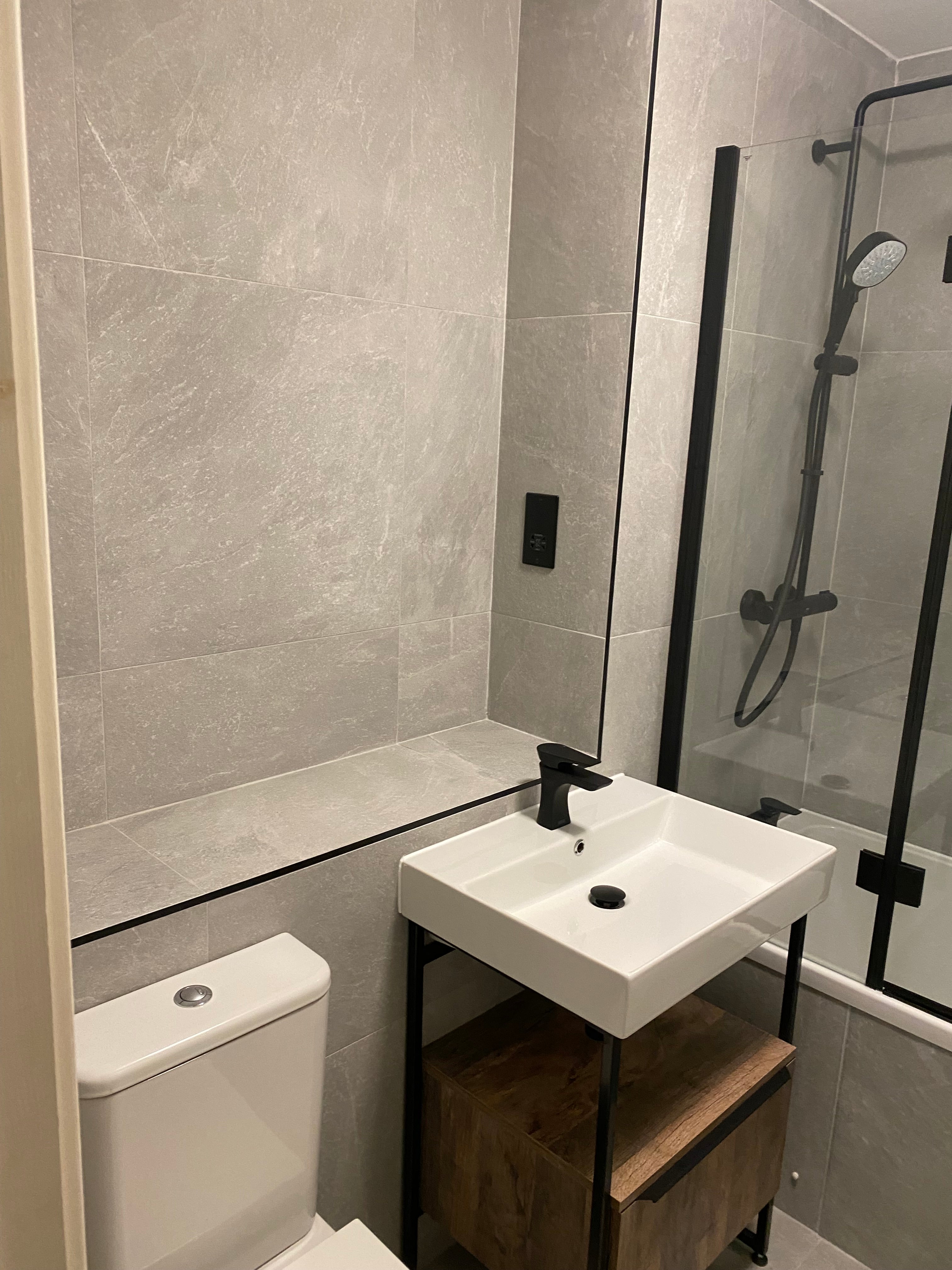 Bathroom installation in Epsom (KT19)