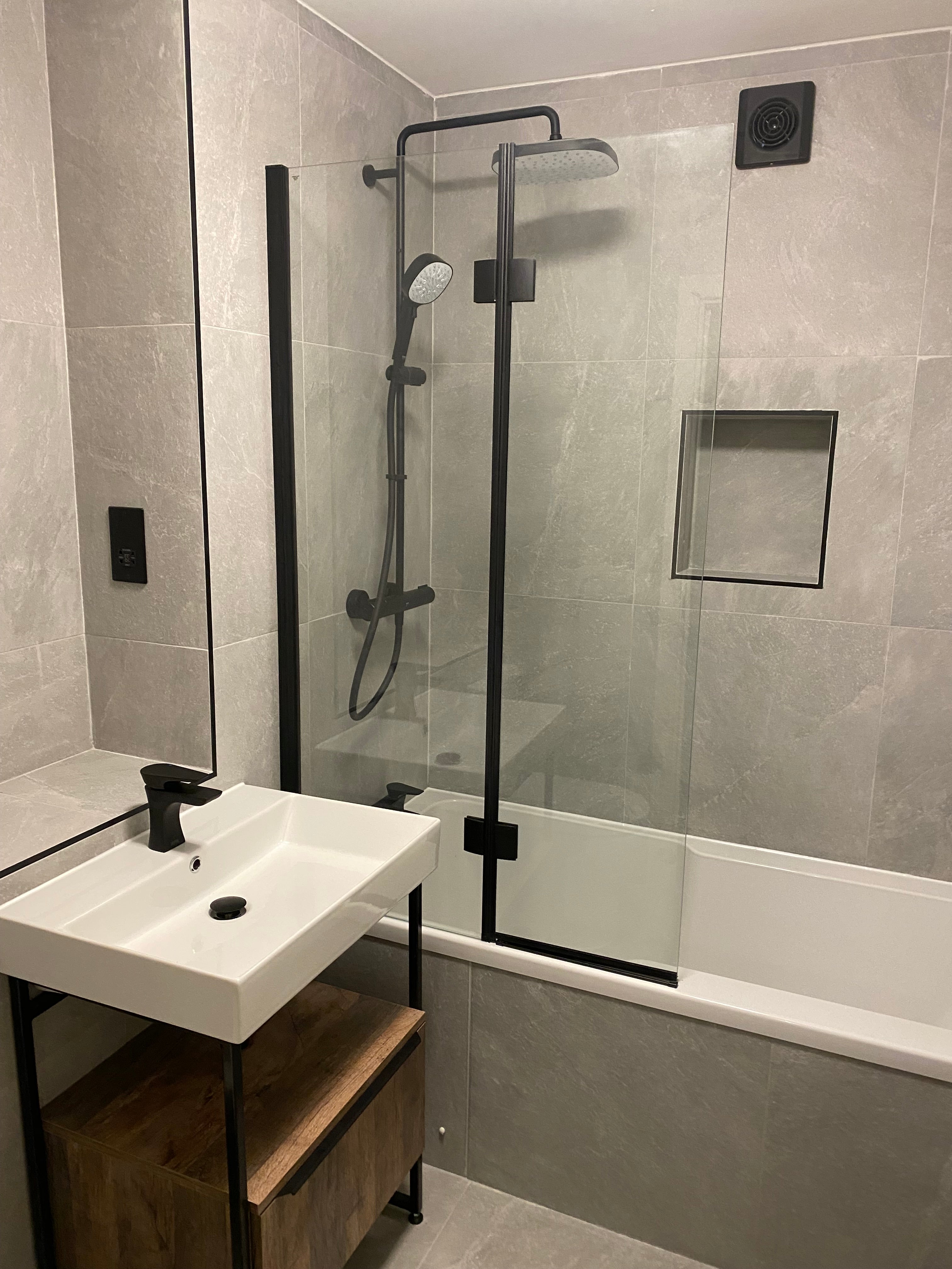 Sutton Build