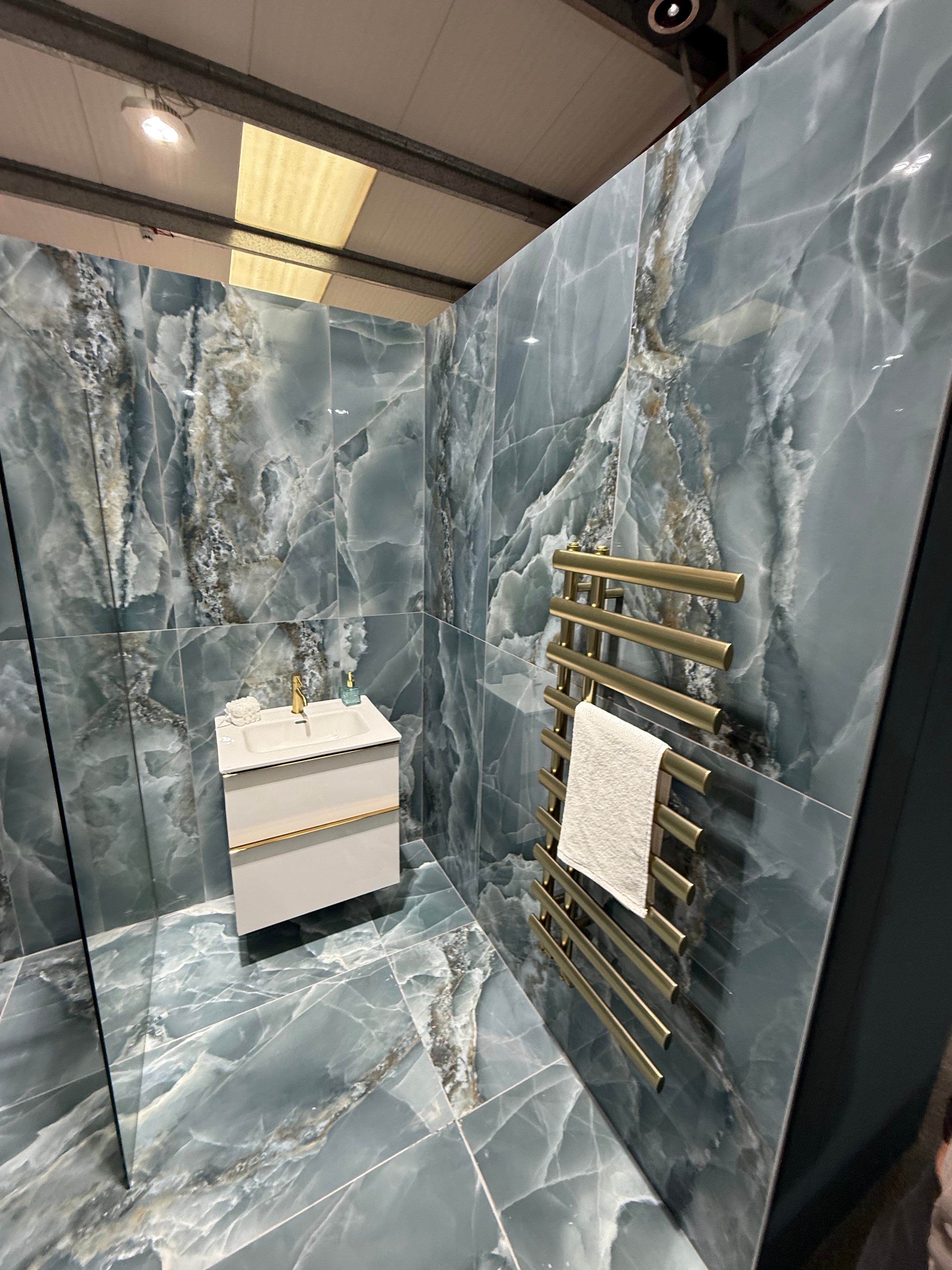 Sutton Build
